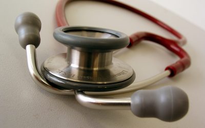 Błąd medyczny – czym jest i czego można żądać